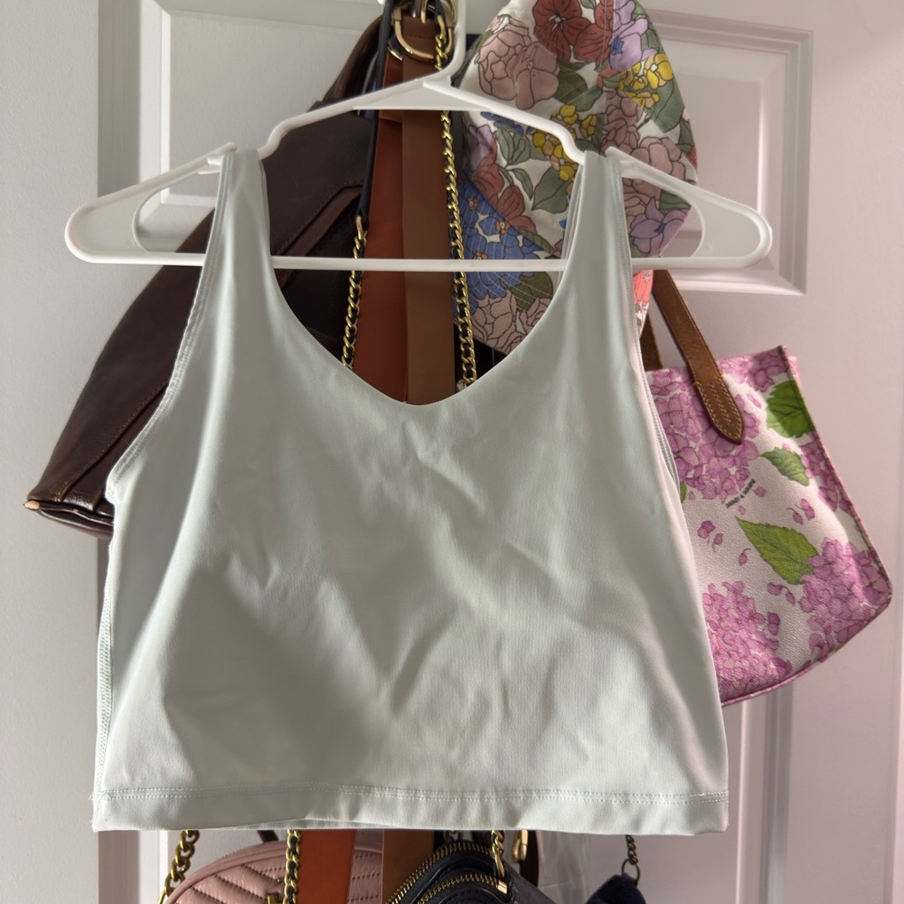 Gianni Bini Light Green Sleeveless Crop Tank Top